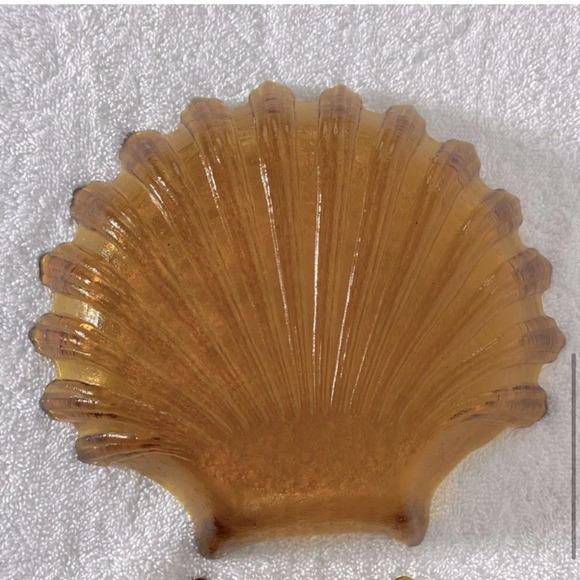 Vintage MCM  Amber Glass Shell Dishes x2 - Picture 7 of 10